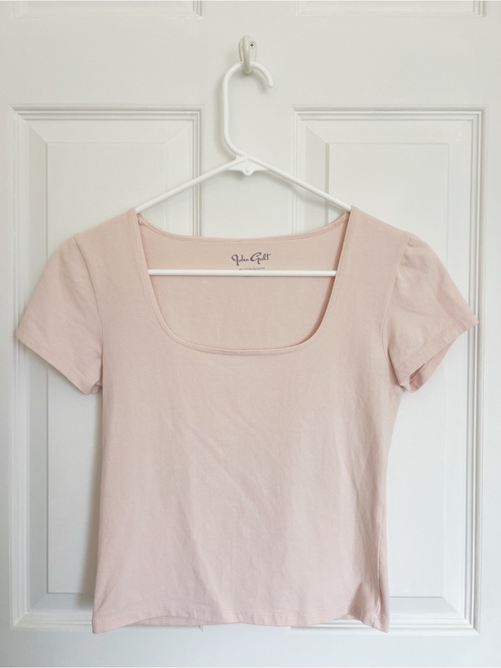 Brandy Melville Tops - Brandy Melville Blush Square Neck Short Sleeve Tee